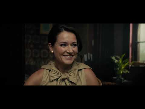 THE DUKE OF BURGUNDY:  CARPENTER ARRIVAL & HER HUMAN TOILET