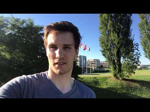 Abschiedsgruss von ZSC Lions Stürmer Pius Suter