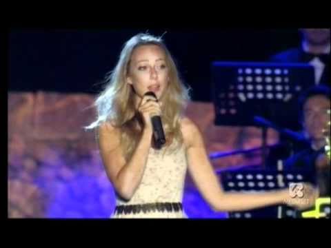 Cristel Carrisi canta Nothing al Mea Puglia Festival 2010