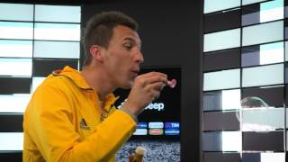 #JChallenge: Mario Mandzukic scoring a goal with bubbles!