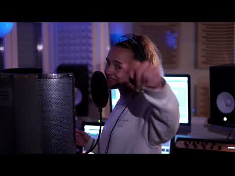 Al2 El Aldeano Ft K Y T A N & Nena Daconte - A Veces - Remix