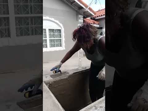 Building an aquarium hope this shit doesn't leak are else imfuzked #aquariumblog #csomposilvermanor