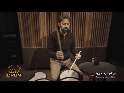 Lucrezo de Seta - Mark Drum YES - Working Bee