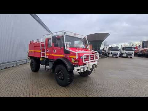 Top Trucks 4570 Mercedes-Benz Unimog U 5000 4x4 -(type 437.4) 4000 ltr. -