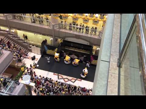 Pikachu Outbreak! Pokemon Yokohama Minato mirai – Danse à Landmark plaza Video