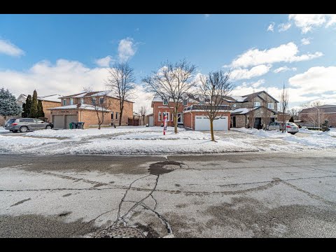 Home for sale at 75 Parkside Drive, Brampton, ON L6Y 3A2