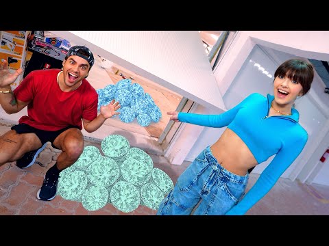 I bought the most expensive WAREHOUSE in the WORLD and found a TREASURE!!!