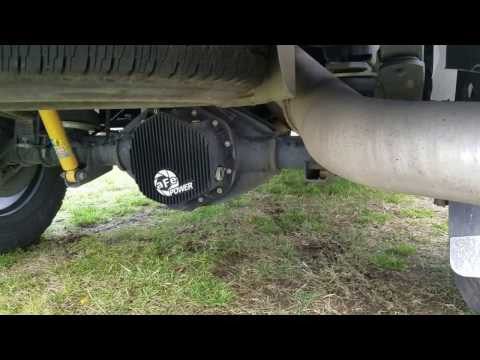 2014 Ram 3500 Cummins. Leaking rear axle.
