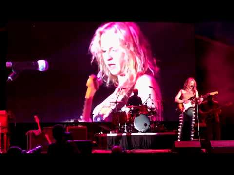 Ana Popovic - Live/Opening Song - Clearwater Sea Blues festival 2018