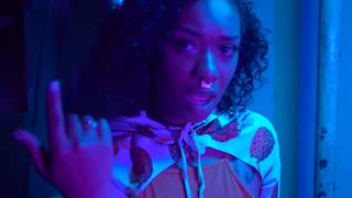 Lynn The Singer - Liquor