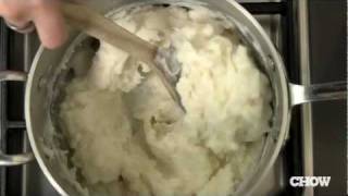 The Best Way to Reheat Cold Mashed Potatoes - CHOW Tip