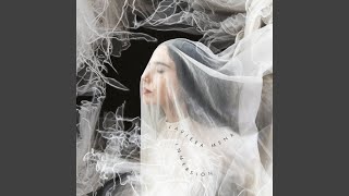 Javiera Mena - Topic