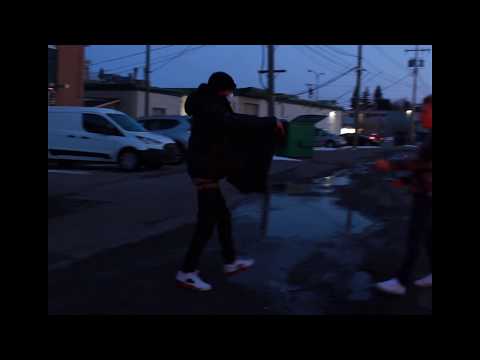 Video thumbnail QnMC8BUnwXY