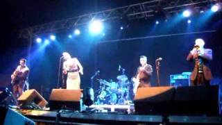 Imelda May Smotherin Me Electric Picnic 09