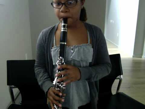 Happy by Pharrell Williams (Clarinet)