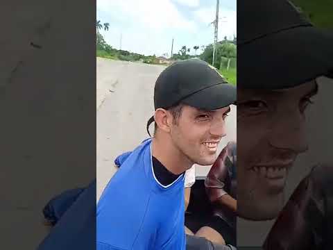 De Fiesta con amigos para la cascada en Pinar del Río Cuba