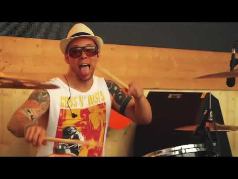 Reckless Roses - Breakdown (Official Video, 2020)