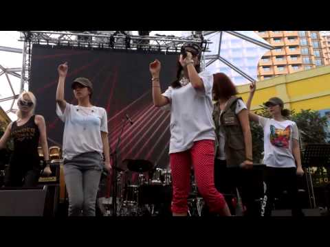 Spica in SG -Rehearsal 130524 (painkiller - 1)