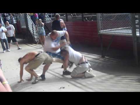 Drag Racing Fans Brawl At Atlanta Motor Speedway