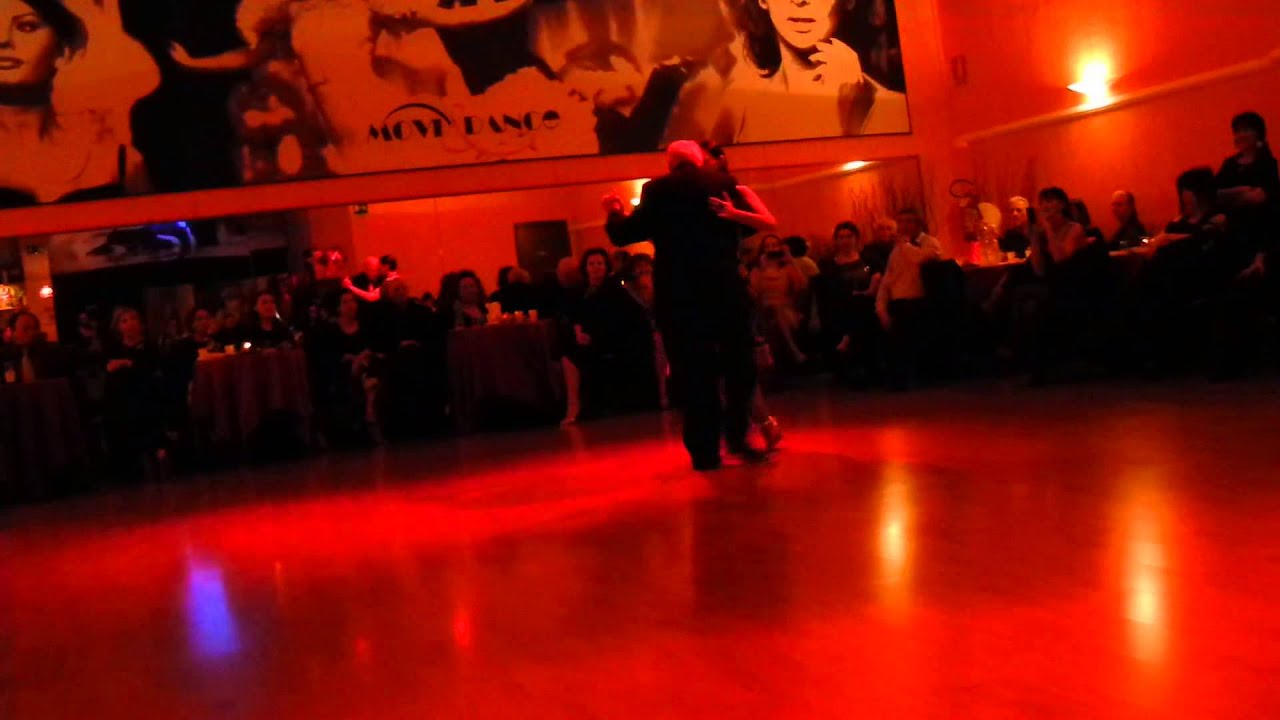 Toto Faraldo ed Helga Corpora alla Milonga di Camila... L'Aquila 2013