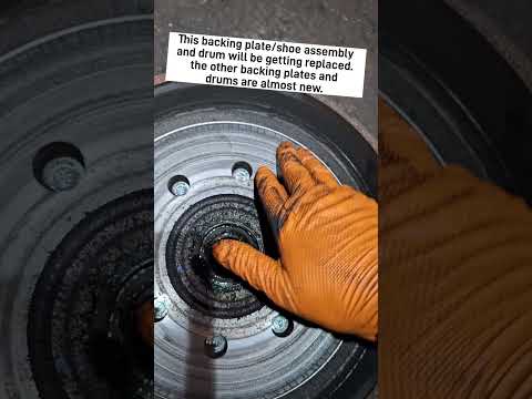 TRAILER BRAKES NOT WOKRING?! #trailerrepair #trailer #mechanic #techtips #nobrakes