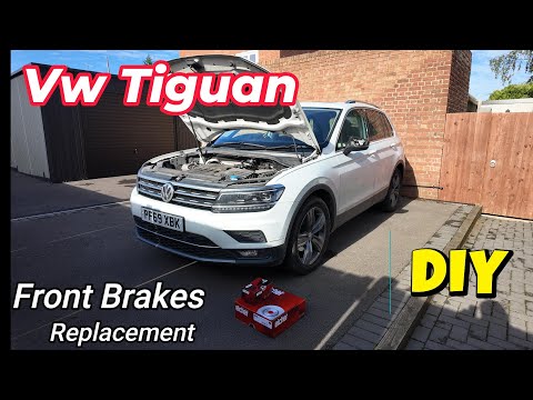 VW TIGUAN FRONT BRAKE DISCS AND PADS REPLACEMENT DIY
