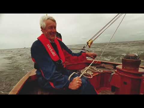 mit Plattbodenboot Blom-Lemsteraak nach Enkhuizen