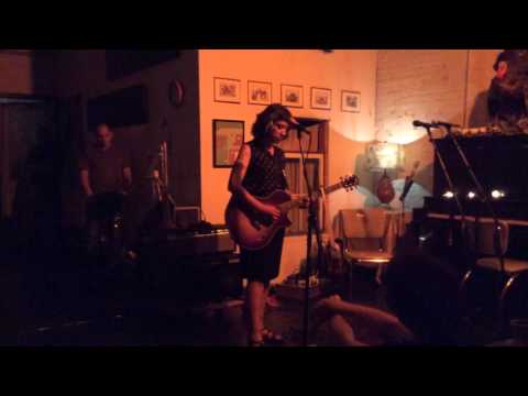 Elisa Flynn performs at Picasso Machinery 7/25/2014