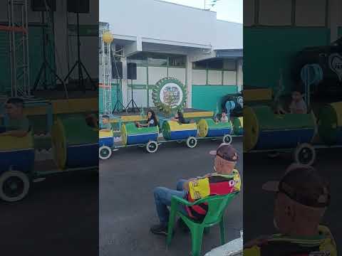 PREFEITURA DE PARANAIGUARA FAZENDO AS CRIANÇAS GELIZES