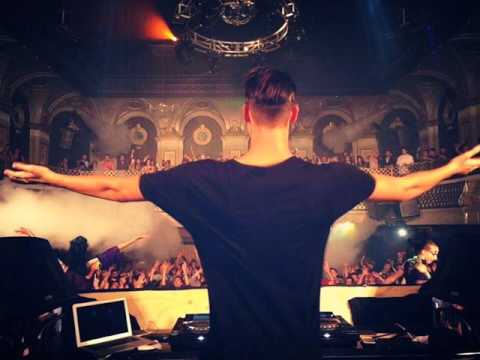 Ariana grande ft mac miller vs Eurythmics vs halfway House The way dreams (JoseMejia MashUp)