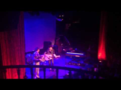 Jerry Fuentes and Chris Thile - Easy Way Out (Elliott Smith - No Name #1 NYC)