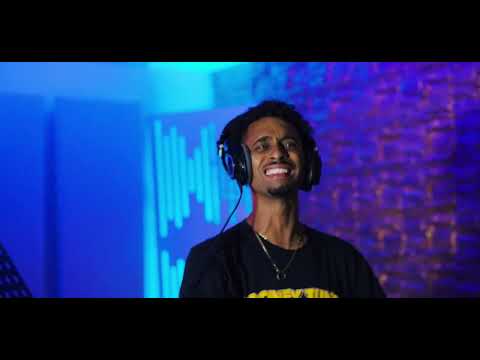 PAYASO X LEY & ORIGINALES -"SE MUEVE DE P.."