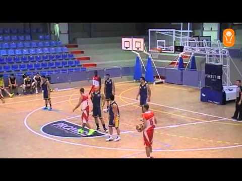 1aCAT: Aqua Hotel UER Pineda 85 - 77 Sant Andreu Natzaret