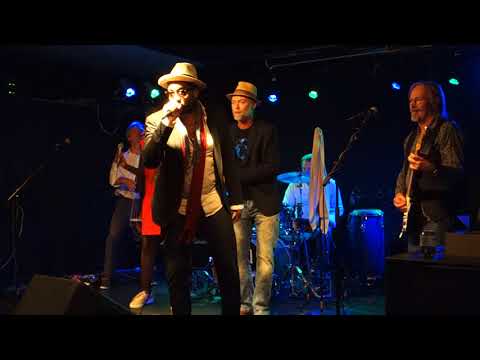 Skaboggie revue ft. Governor Andy, Papa Dee and Evon - Stickspår