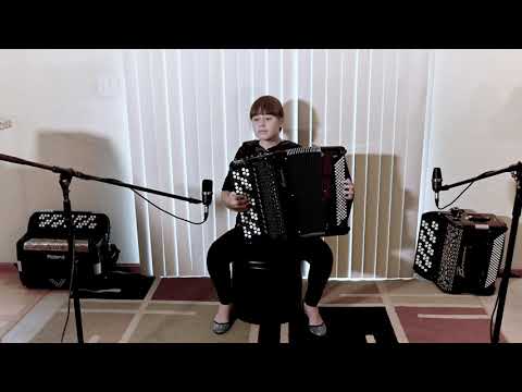 Maria Telesheva J.S. Bach Invention No 8 on Accordion (4K UHD Video, High-end Sound)