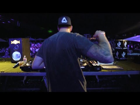 GABRIEL BONI AT THE SUNSETVILLE