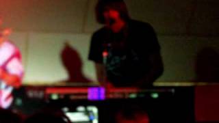 Sleeping Giants - 100 Monkeys