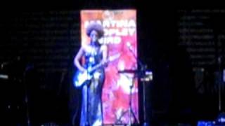 Martina Topley-Bird Bogotá 11 Too Tough to Die