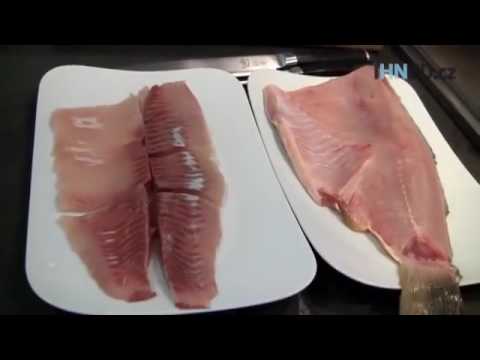 Jak kapra zbavit téměř všech kostí? Udělejte z něj filety, radí šéfkuchař Radek Šubrt