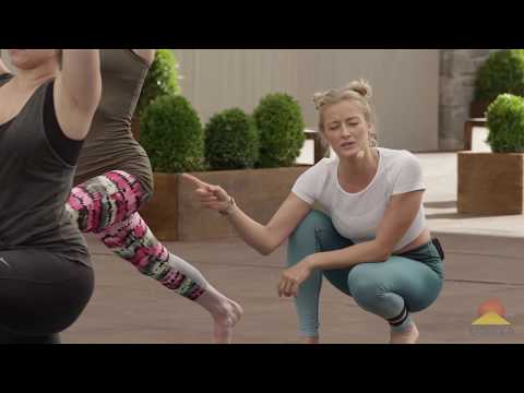 Caley Alyssa, Crescent  I  UDAYA.com