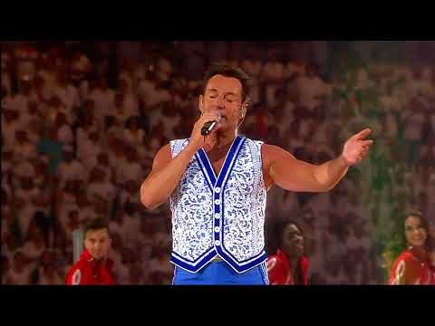 14 Toppers in concert 2014 Best disco in town medley