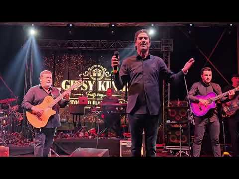 Gipsy Kings feat Tonino Baliardo - Concierto en Vivo