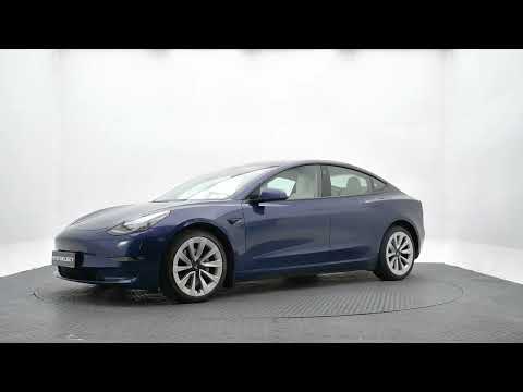 Tesla Model 3 Long Range (AWD) - Image 2