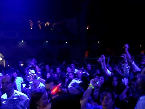 Armin van Buuren in Chicago 10-09-09 RAMsterdam (Jorn van Deynhoven Remix) - RAM