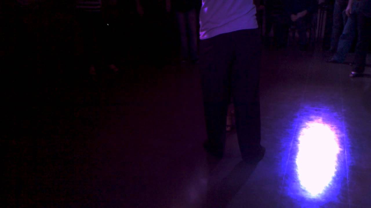 Hernán Prieto y Daniela Roig, clase de tango en La Viruta (01-09-2011)