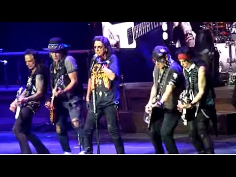 Alice Cooper feat. Johnny Depp - Paranoid (Tribute To Ozzy Osbourne) - O2 Arena, London - July 2025