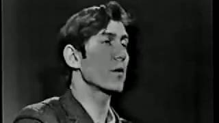 Phil Ochs - Highwayman, Interview, Changes - Come Read To Me a Poem, New York 1967