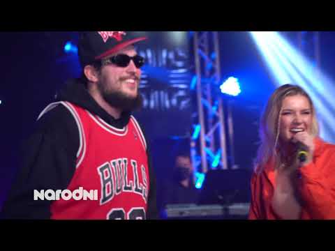 Zsa Zsa feat. Hiljson Mandela - Ova ljubav [LIVE] - Dan Najbolje Domaće Glazbe 2021.