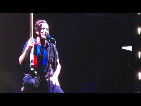 Pearl Jam/Eddie Vedder “I Won’t Back Down” on Tom Petty’s guitar at Fenway Park 9/2/18