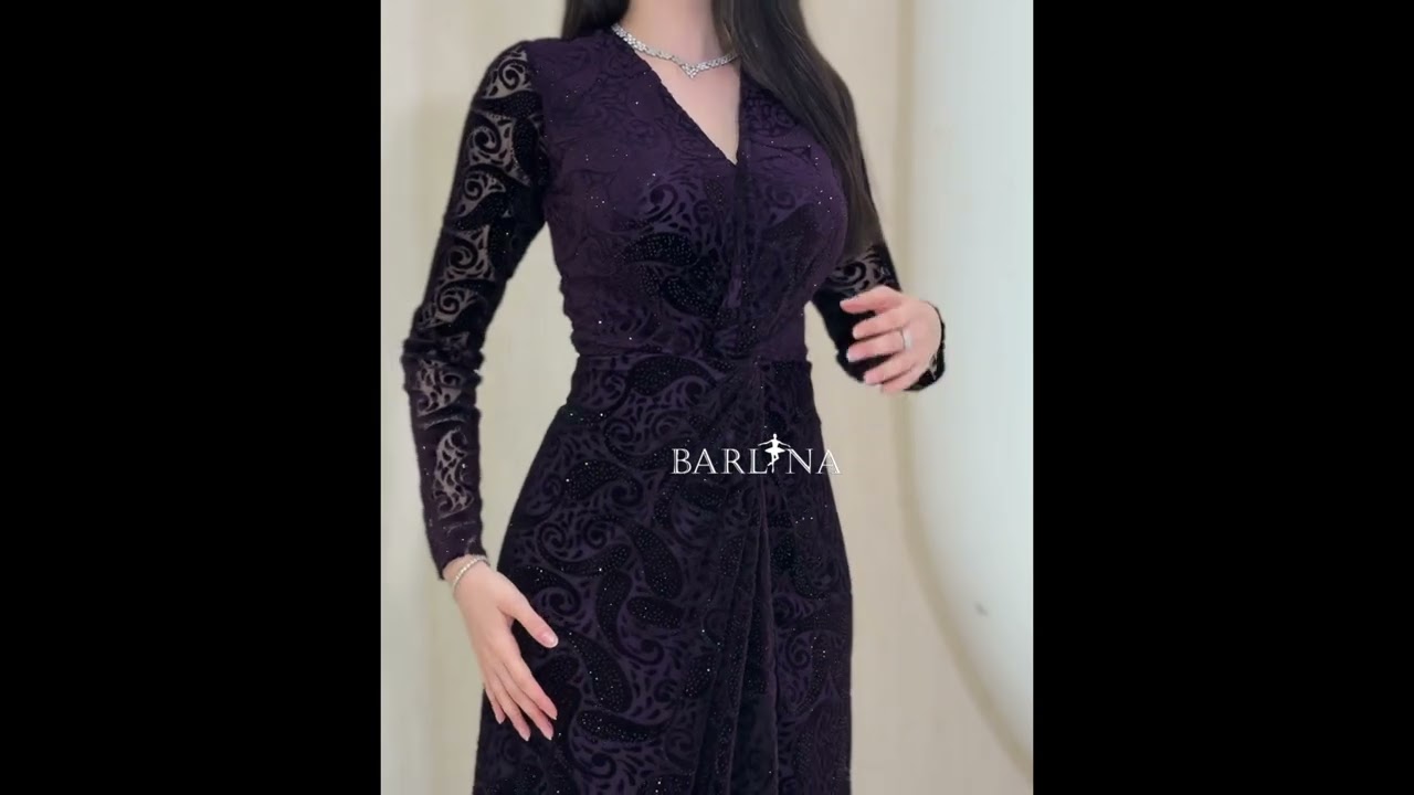 Dark purple dress with sheer patterned sleeves - L